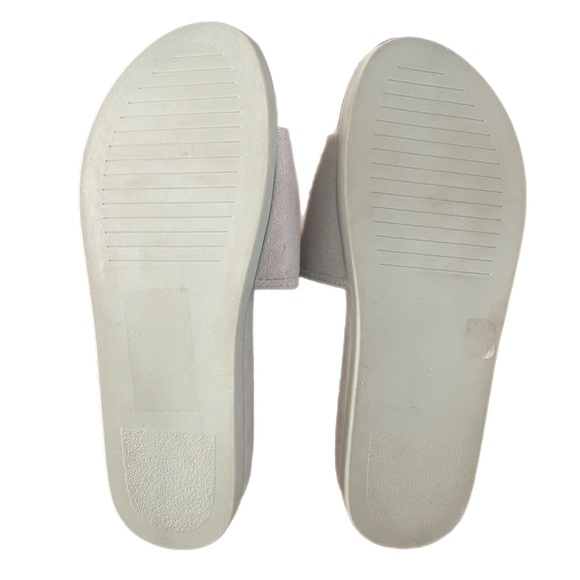 STEVEN by Steve Madden Women's Saunders Flat Sandal (NWOT) - Picture 4 of 5